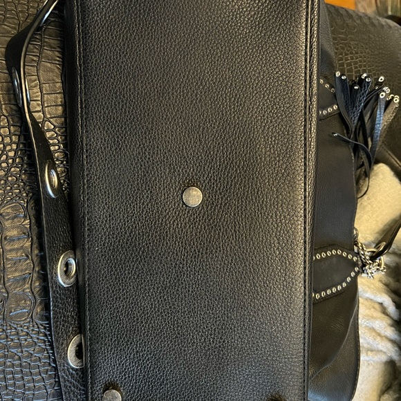 Michael Kors Brooklyn Large Shoulder Bag - Picture 13 of 15